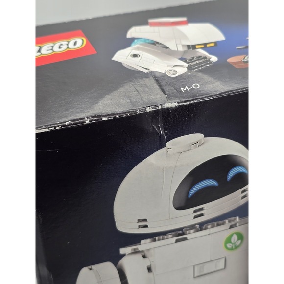 LEGO 43279 Disney Pixar Wall-E and EVE - NEW - Damaged Box - Picture 10 of 12
